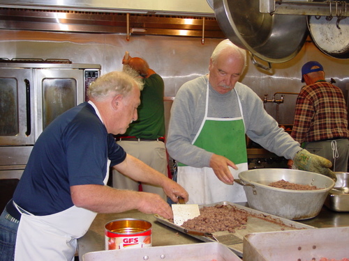 ./Gallery/PastaDinner10-20-10/DSC05545.JPG