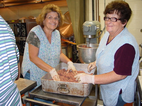 ./Gallery/PastaDinner10-20-10/DSC05551.JPG