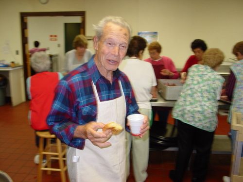 ./Gallery/PastaDinner10-20-10/DSC05555.JPG