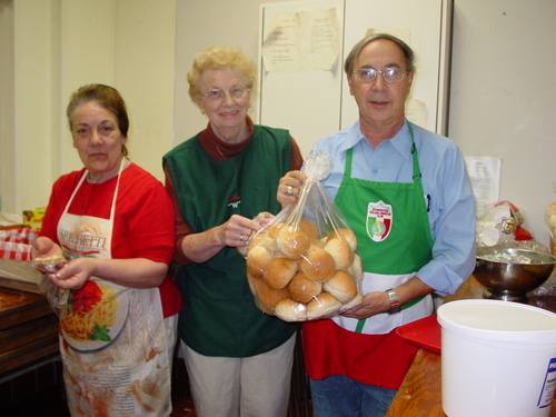 ./Gallery/PastaDinner10-20-10/DSC05576.JPG