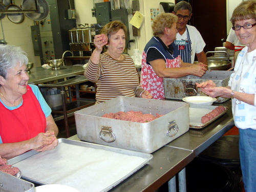./Gallery/PastaDinner10-21-09/DSC04655.JPG