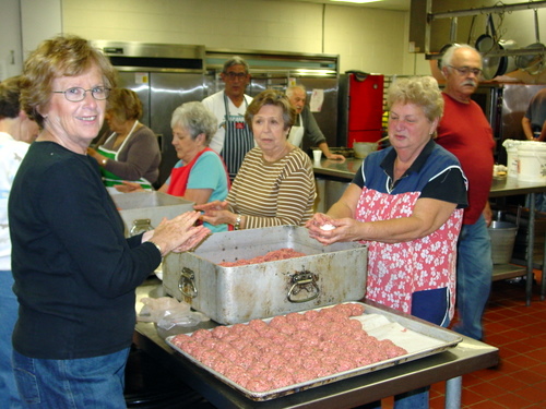 ./Gallery/PastaDinner10-21-09/DSC04657.JPG