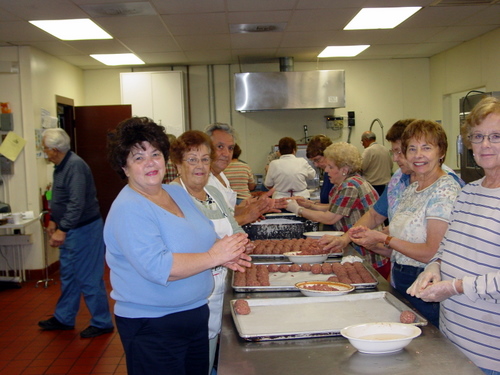 ./Gallery/PastaDinner10-9-08/DSC03381.JPG