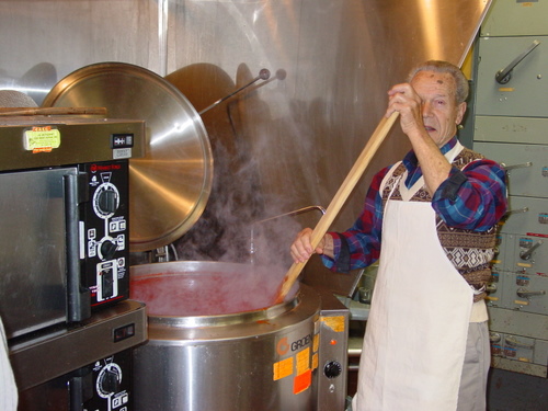 ./Gallery/PastaDinner11-17-10/DSC05772.JPG