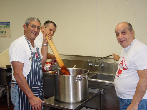 ./Gallery/PastaDinner11-17-10/DSC05774.JPG