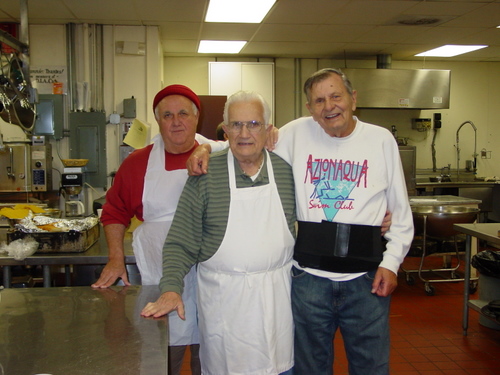 ./Gallery/PastaDinner11-17-10/DSC05786.JPG