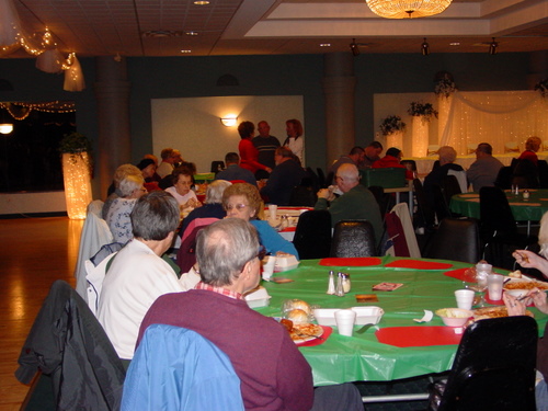 ./Gallery/PastaDinner11-17-10/DSC05800.JPG