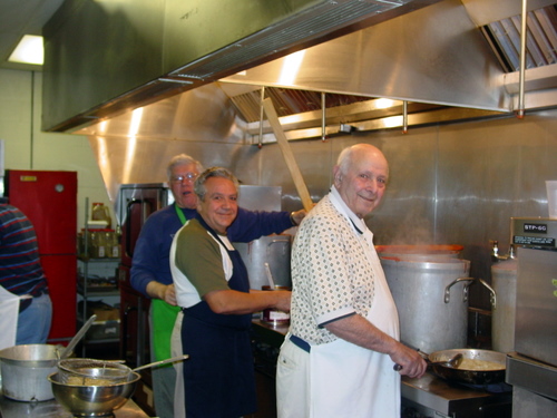 ./Gallery/PastaDinner4-16-08/DSC02376.JPG