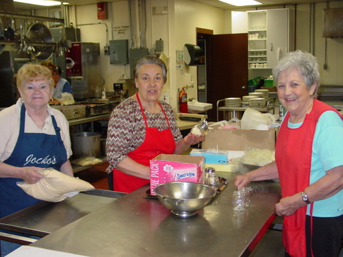 ./Gallery/PastaDinner5-16-12/DSC07002.JPG
