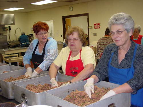./Gallery/PastaDinner5-16-12/DSC07003.JPG
