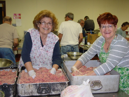 ./Gallery/PastaDinner5-17-13/DSC07426.JPG