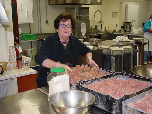 ./Gallery/PastaDinner5-17-13/DSC07427.JPG