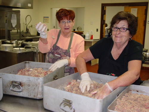 ./Gallery/PastaDinner5-17-13a/DSC07483.JPG