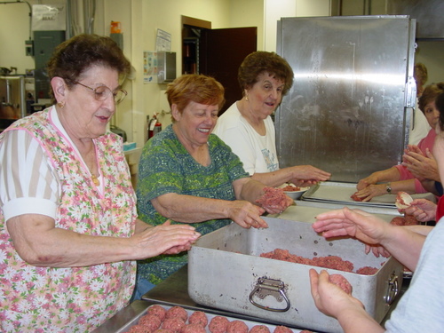 ./Gallery/PastaDinner5-20-09/DSC03650.JPG