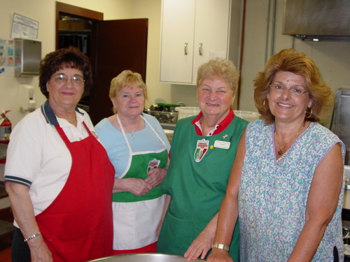 ./Gallery/PastaDinner5-20-09/DSC03659.JPG