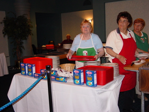 ./Gallery/PastaDinner5-20-09/DSC03669.JPG