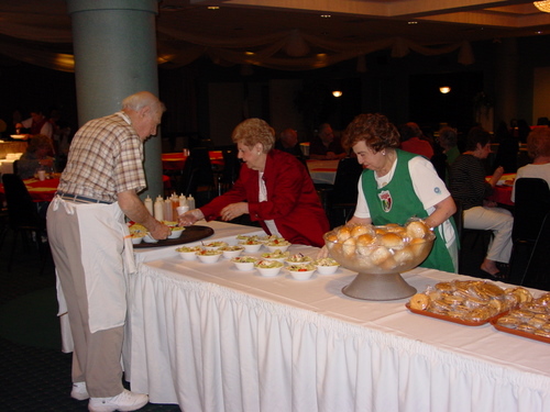 ./Gallery/PastaDinner5-20-09/DSC03676.JPG