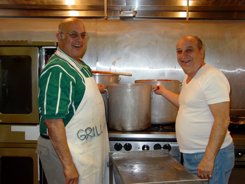 ./Gallery/PastaDinner5-21-08/DSC02873.JPG