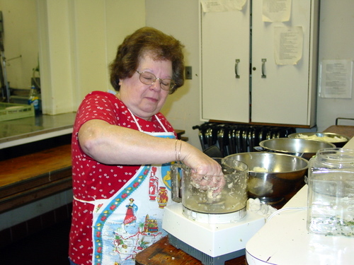 ./Gallery/PastaDinner5-21-08/DSC02877.JPG