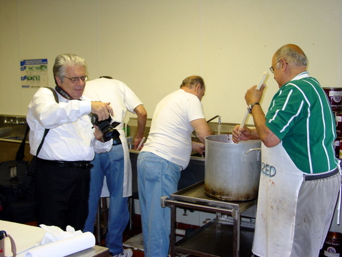 ./Gallery/PastaDinner5-21-08/DSC02881.JPG