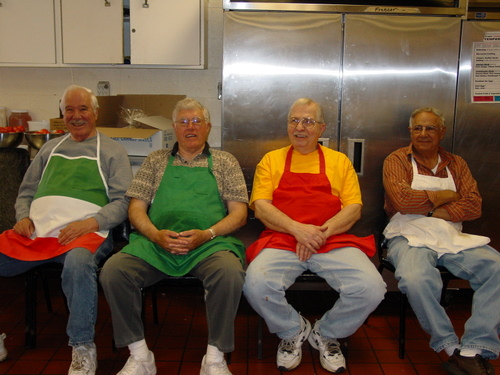 ./Gallery/PastaDinner5-21-08/DSC02885.JPG