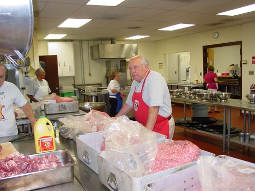 ./Gallery/PastaDinner6-15-11/DSC06353.JPG
