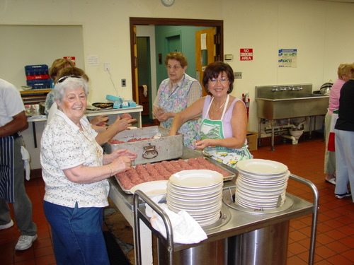 ./Gallery/PastaDinner6-17-09/DSC03704.JPG