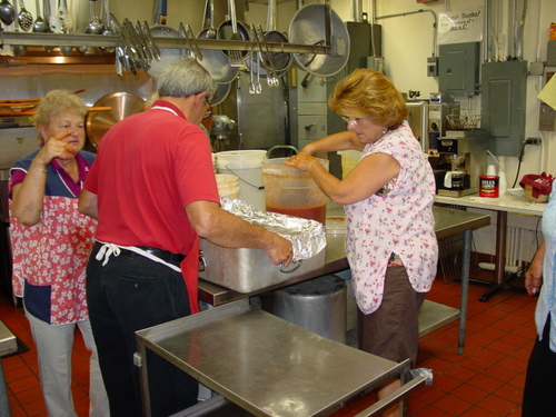./Gallery/PastaDinner6-17-09/DSC03727.JPG