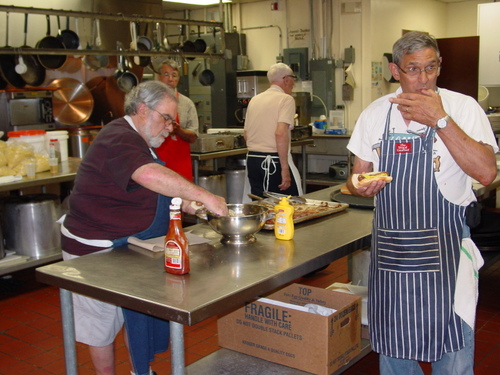 ./Gallery/PastaDinner6-19-13/DSC07540.JPG