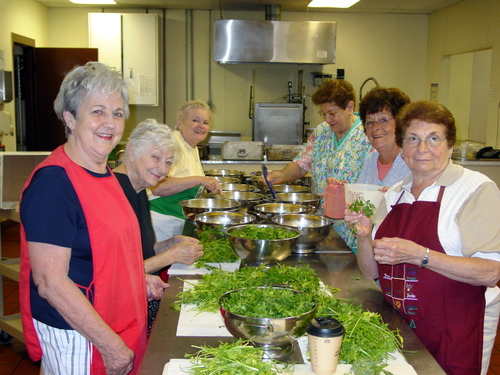 ./Gallery/PastaDinner7-16-08/DSC02990.JPG