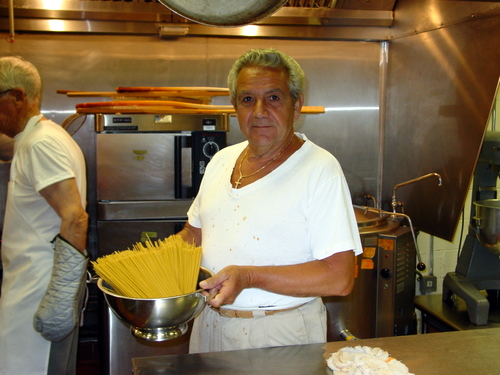 ./Gallery/PastaDinner7-16-08/DSC03010.JPG
