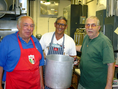 ./Gallery/PastaDinner7-16-08/DSC03013.JPG