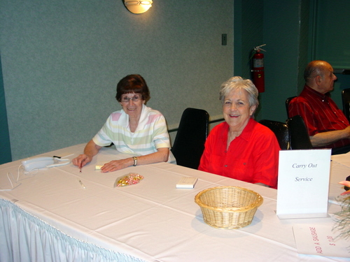 ./Gallery/PastaDinner7-16-08/DSC03021.JPG