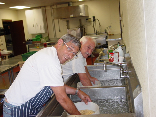./Gallery/PastaDinner7-18-12/DSC07083.JPG
