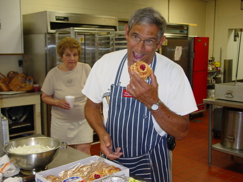 ./Gallery/PastaDinner7-21-10/DSC05187.JPG