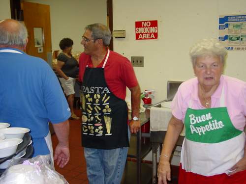 ./Gallery/PastaDinner8-15-12/DSC07145.JPG