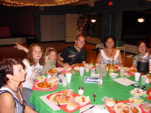 ./Gallery/PastaDinner8-15-12/DSC07151.JPG