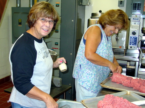 ./Gallery/PastaDinner8-19-09/DSC04090.JPG