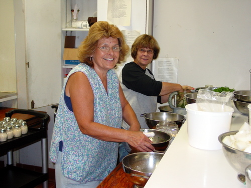 ./Gallery/PastaDinner8-19-09/DSC04097.JPG