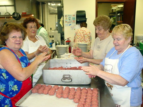 ./Gallery/PastaDinner8-19-09/DSC04105.JPG