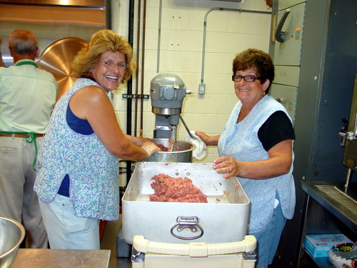 ./Gallery/PastaDinner8-19-09/DSC04107.JPG