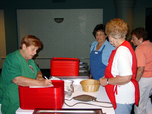 ./Gallery/PastaDinner8-19-09/DSC04134.JPG