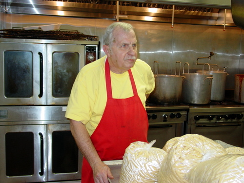 ./Gallery/PastaDinner8-19-09/DSC04136.JPG