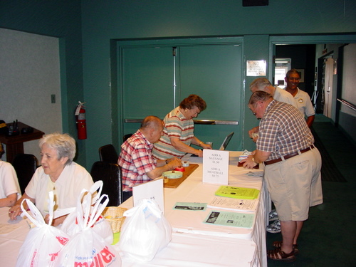 ./Gallery/PastaDinner8-19-09/DSC04145.JPG