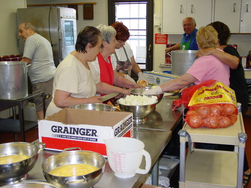 ./Gallery/PastaDinner8-21-13/DSC07662.JPG