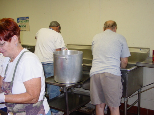 ./Gallery/PastaDinner8-21-13/DSC07664.JPG