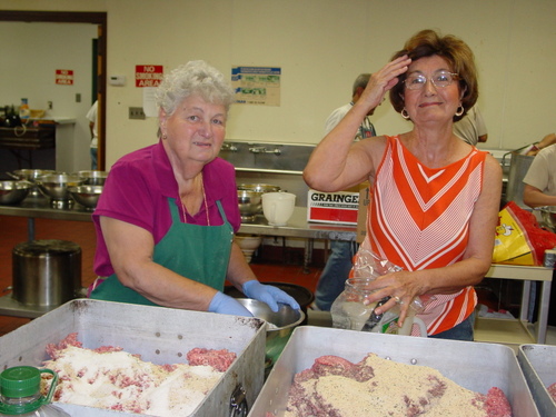 ./Gallery/PastaDinner8-21-13/DSC07667.JPG