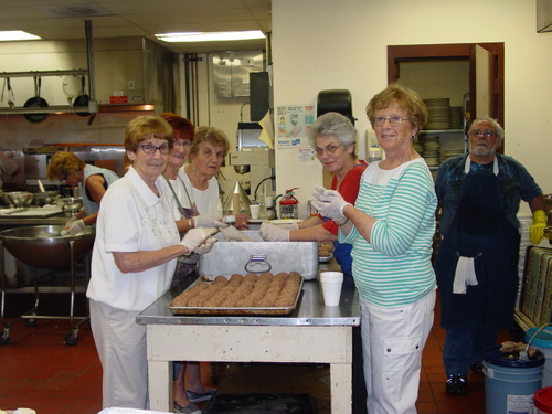 ./Gallery/PastaDinner8-21-13/DSC07679.JPG
