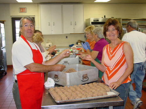 ./Gallery/PastaDinner8-21-13/DSC07680.JPG