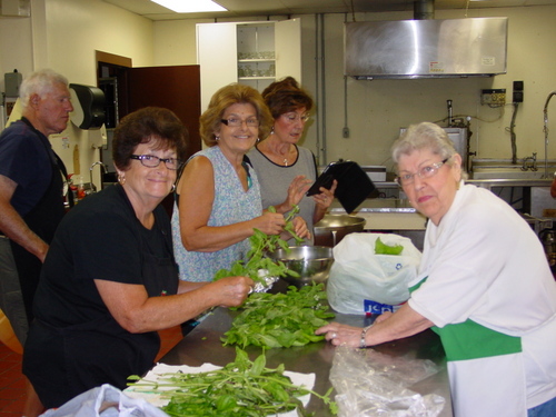 ./Gallery/PastaDinner8-21-13/DSC07684.JPG